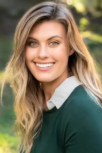 Brittany Carel headshot