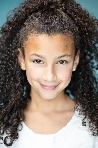 Milah Thompson headshot