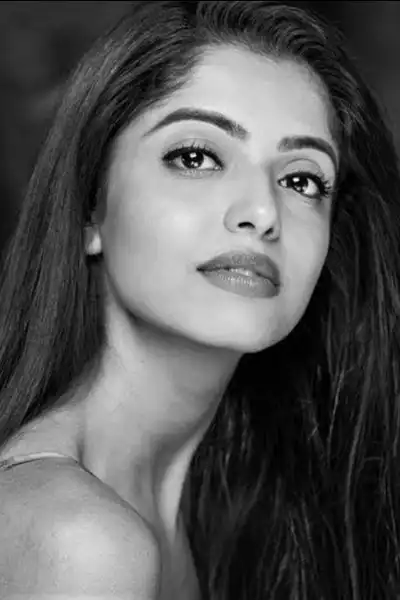 Sugenja Sri headshot